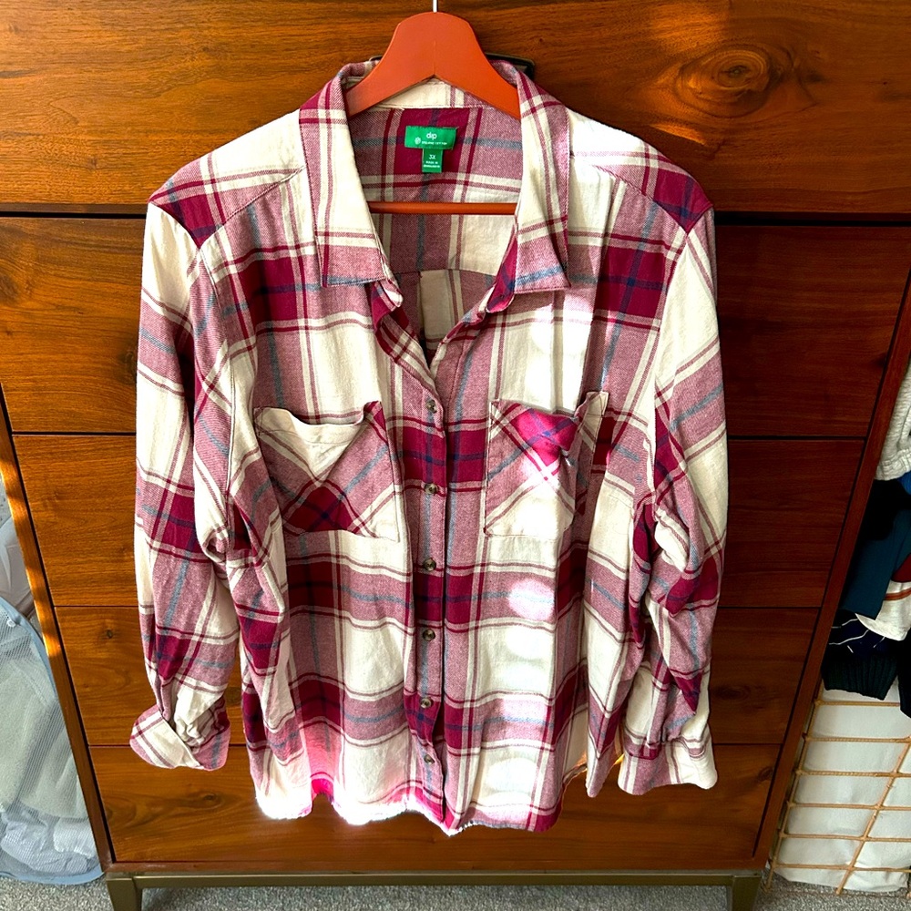 Plus women’s 3x pink plaid flannel flannel top